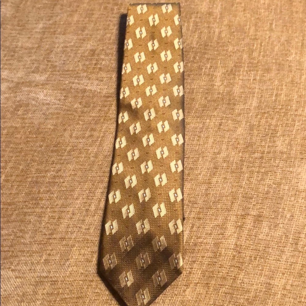 Mans tie